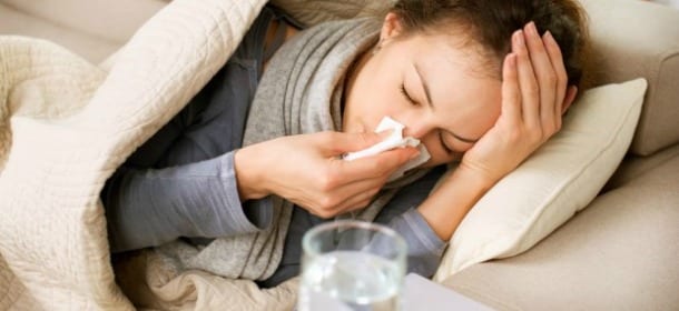 Influenza, boom durante le feste: allarme per le vie respiratorie
