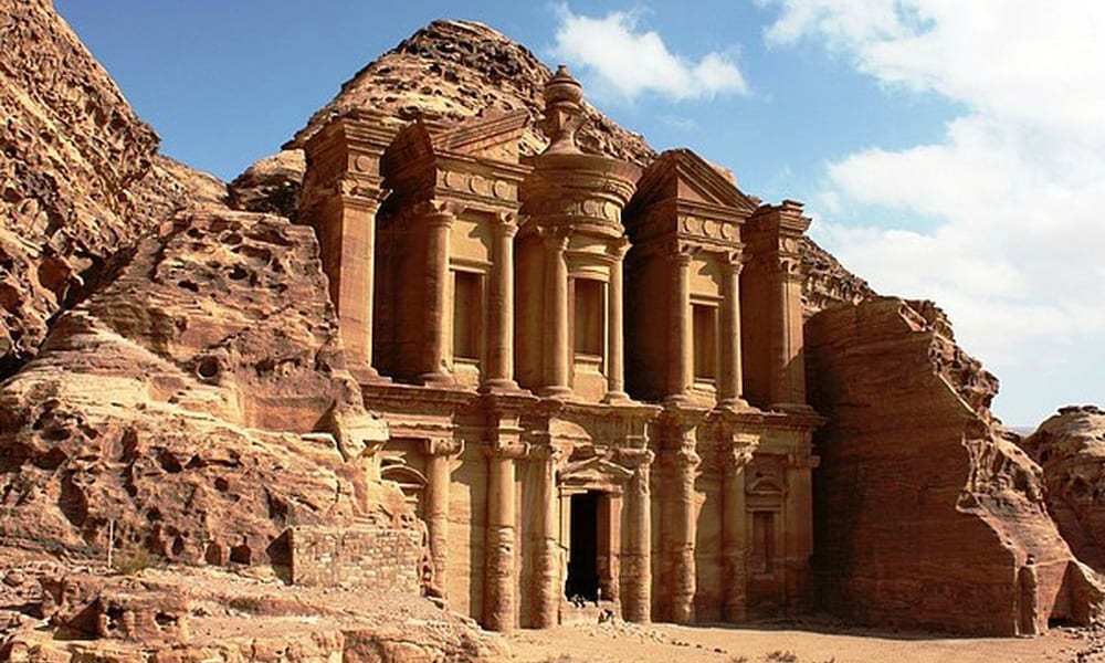Petra: scoperto un edificio monumentale risalente a 2.150 anni fa