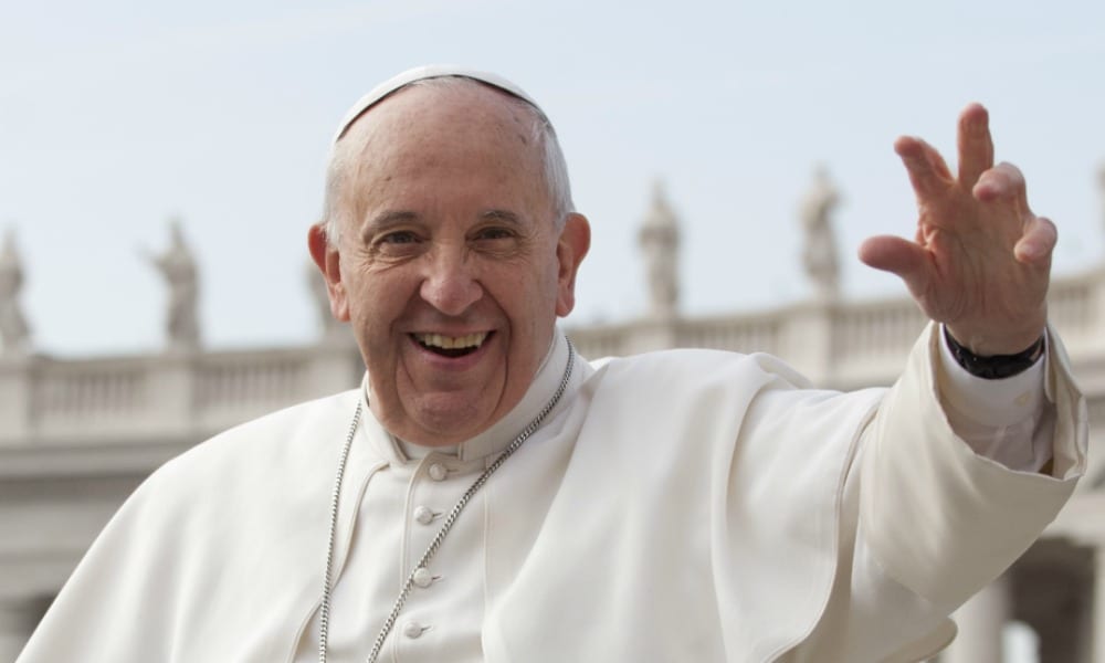 Papa Francesco, la sua prima Costituzione Apostolica è dedicata alle donne