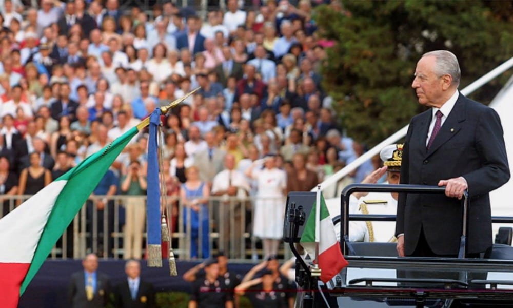 Lunedì i funerali di Carlo Azeglio Ciampi, lutto nazionale con bandiere a mezz’asta