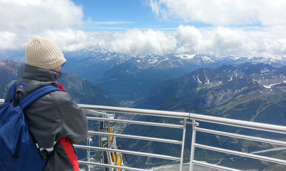 Bloccati tra la vita e la morte: 16 persone intrappolate nella cabinovia del Monte Bianco