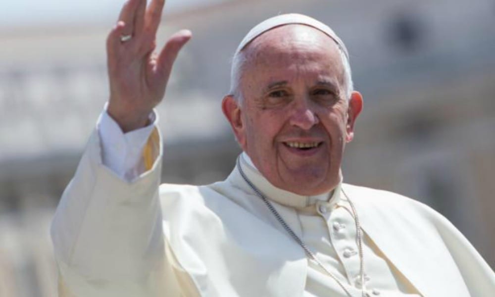 Il Papa ricorda Padre Jacques, il parroco ucciso dai terroristi sarà Santo