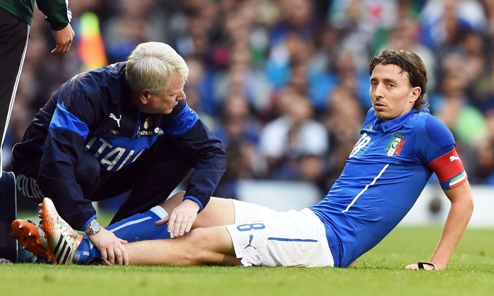Montolivo, sfogo su Facebook: "Una carezza a chi mi ha augurato la morte"