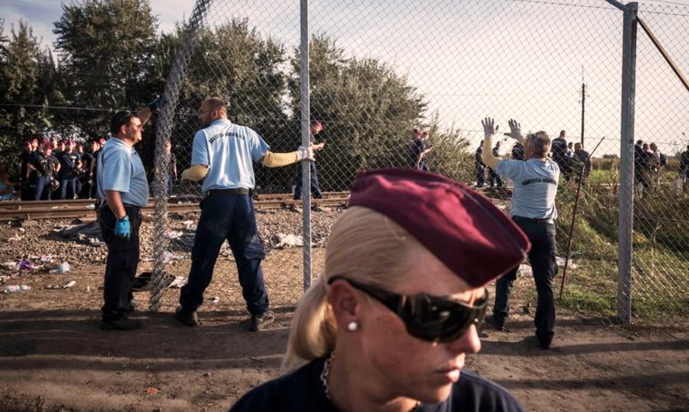 Italia e Ungheria, scontro sui migranti. Renzi shock: 