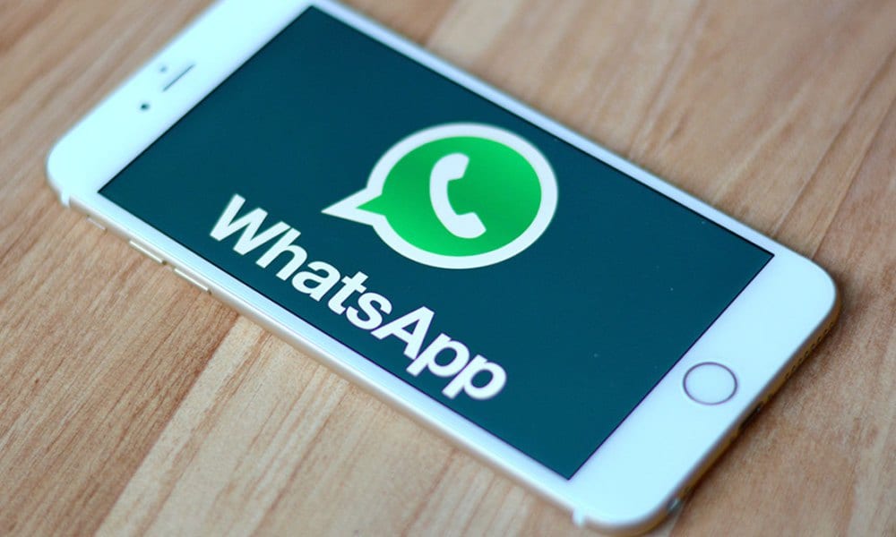 WhatsApp segue Snapchat: arrivano le foto ritoccate