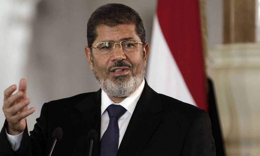 Egitto: annullata la condanna a morte di Mohamed Morsi