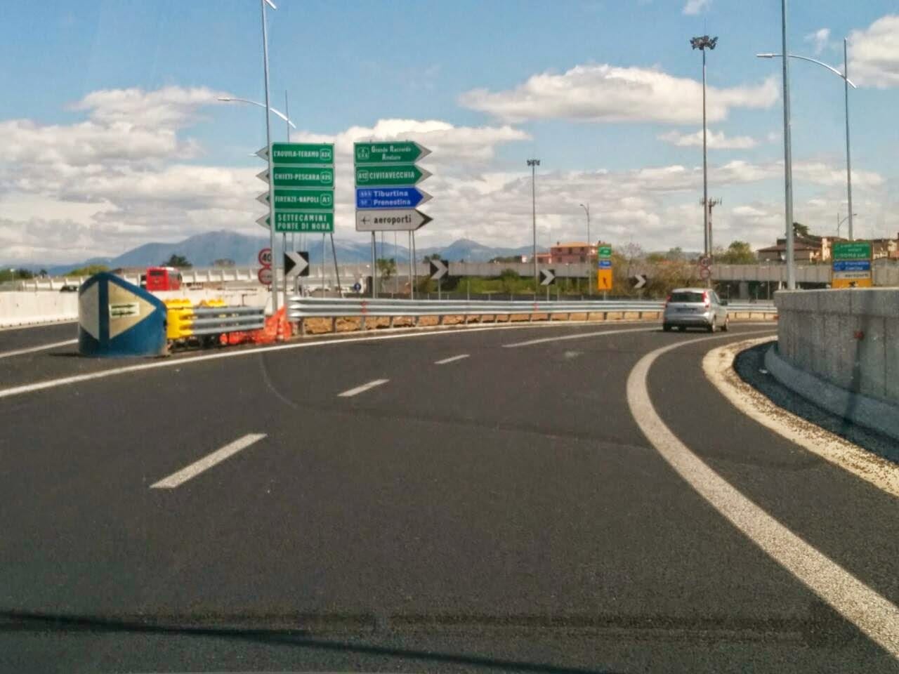 Ragazza ubriaca contromano sull'autostrada [VIDEO]