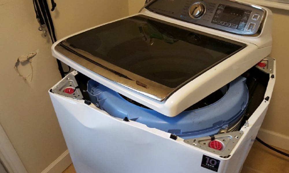 Samsung, nuovo caso: dopo i Note 7, esplodono le lavatrici