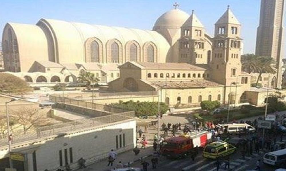 Egitto, attentato in cattedrale copta al Cairo: almeno 25 morti