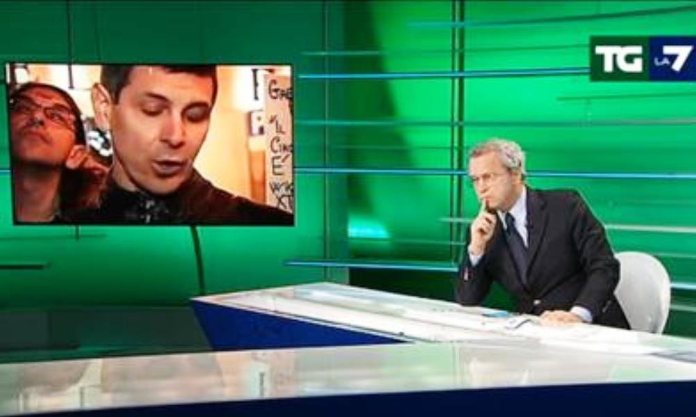 Torna Paolini, il disturbatore Tv. Mentana: "Togli quell'imbecille!" [VIDEO]
