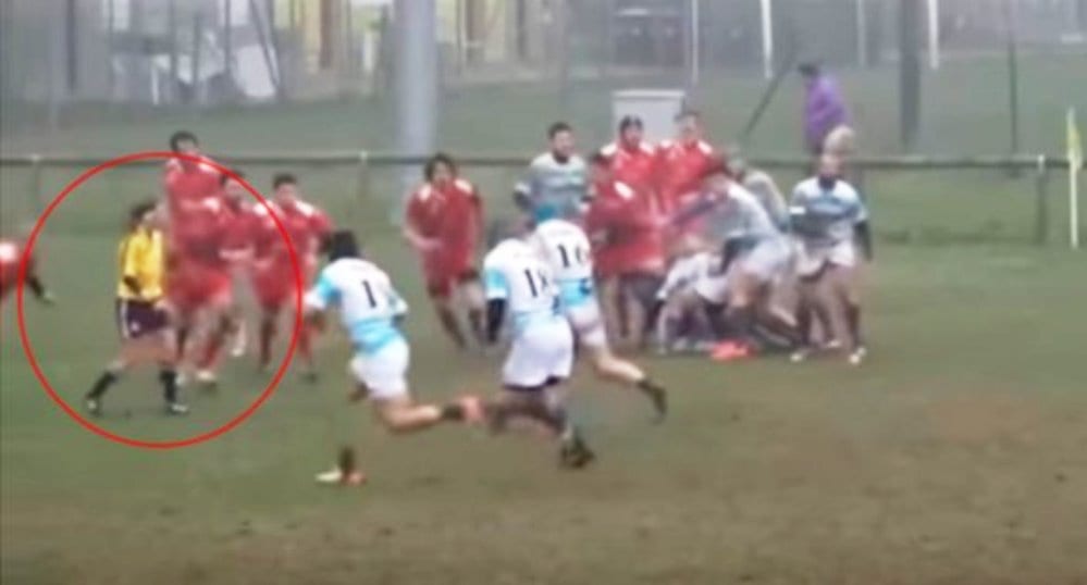 Rugby, travolge l'arbitro donna: squalificato per 3 anni [VIDEO]