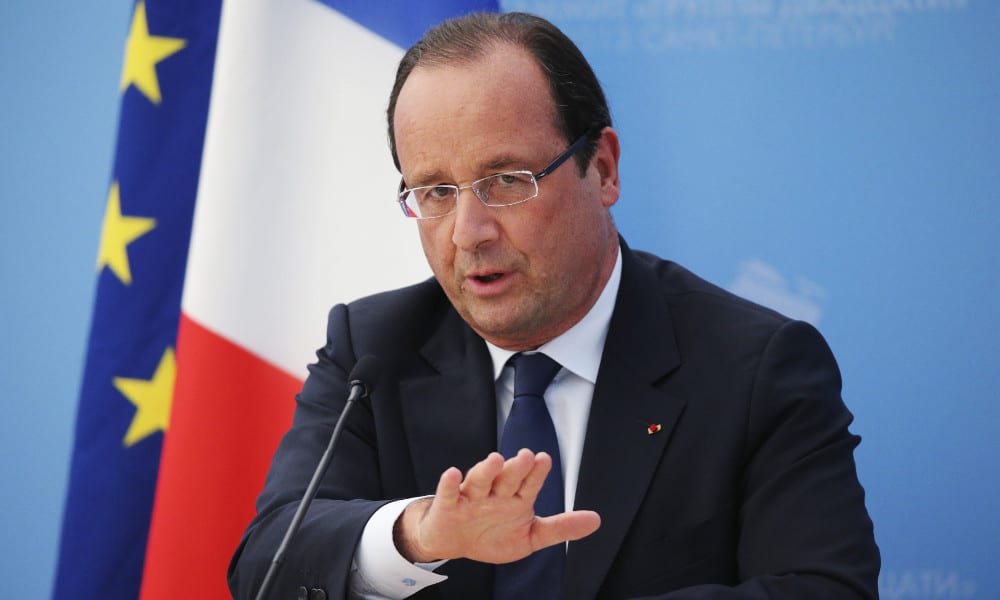 Hollande, l'annuncio inaspettato: 
