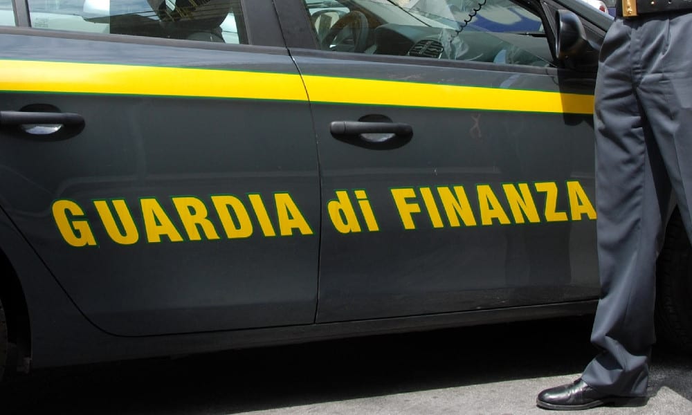 Corruzione appalti scuole: arrestati funzionari di Roma Capitale e imprenditori