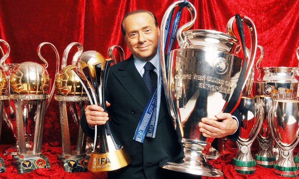 Silvio Berlusconi lascia il Milan