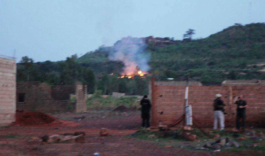 Mali, attacco al resort di lusso: almeno due morti. Liberati 32 ostaggi