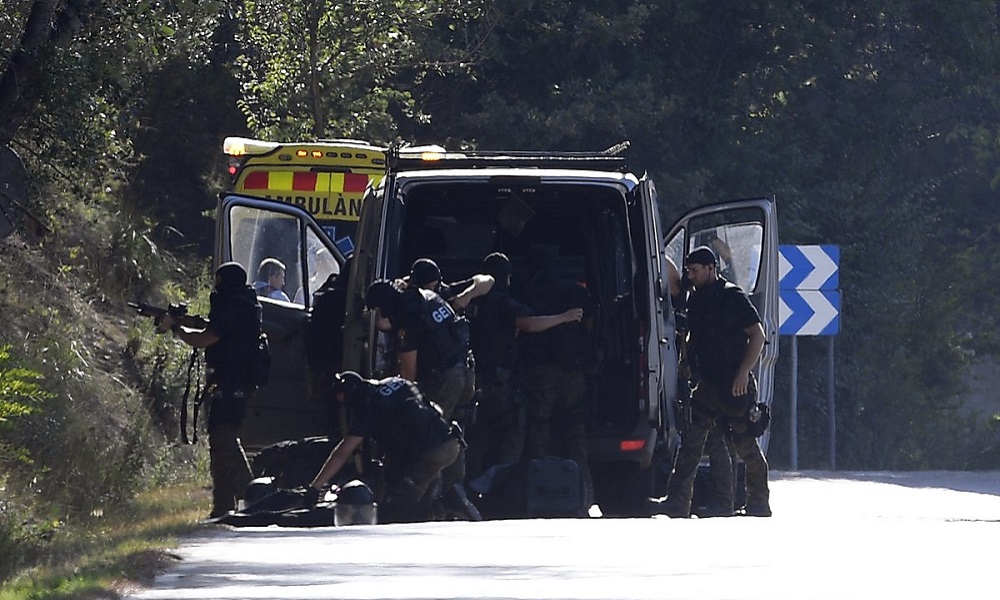Barcellona, il killer in fuga dopo l'attentato è stato ucciso