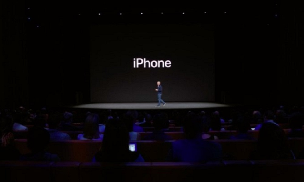 iPhone X, presentato il nuovo smartphone Apple: tutte le caratteristiche
