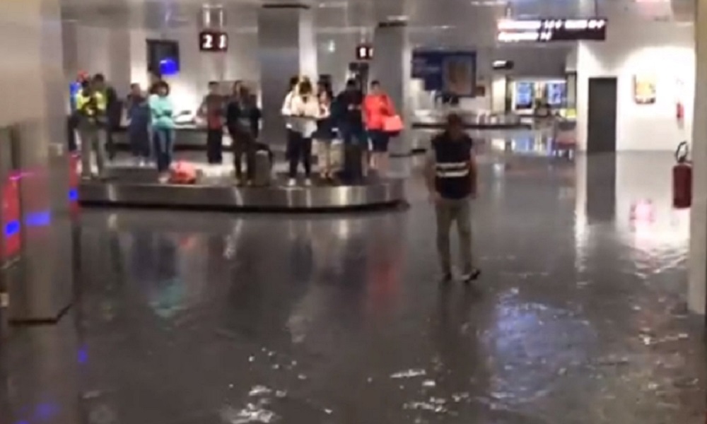 Piove su Bergamo, allagato Aeroporto Orio al Serio: immagini shock [VIDEO]