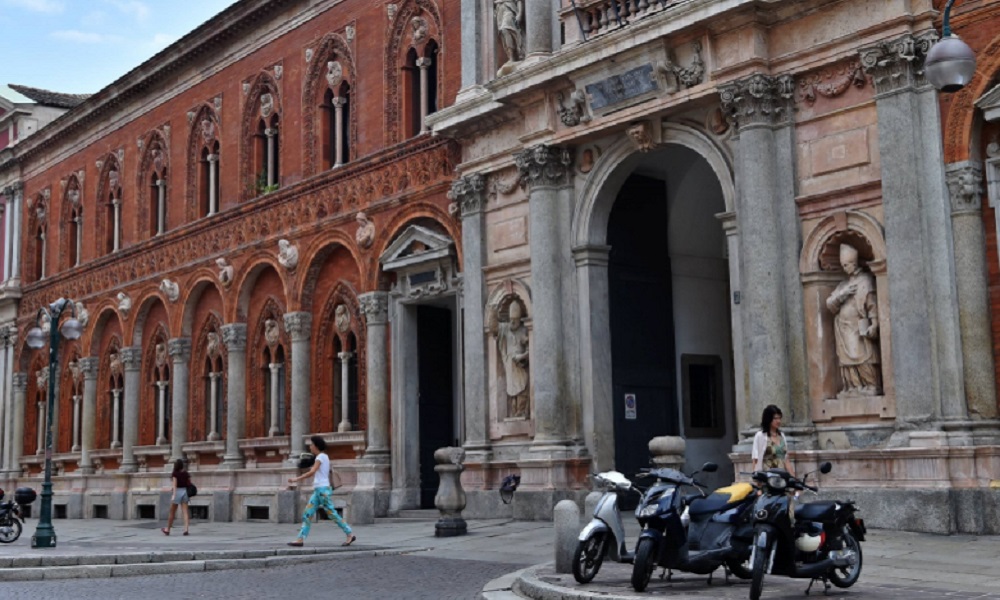 Università, la Statale di Milano sospende i test d'ammissione