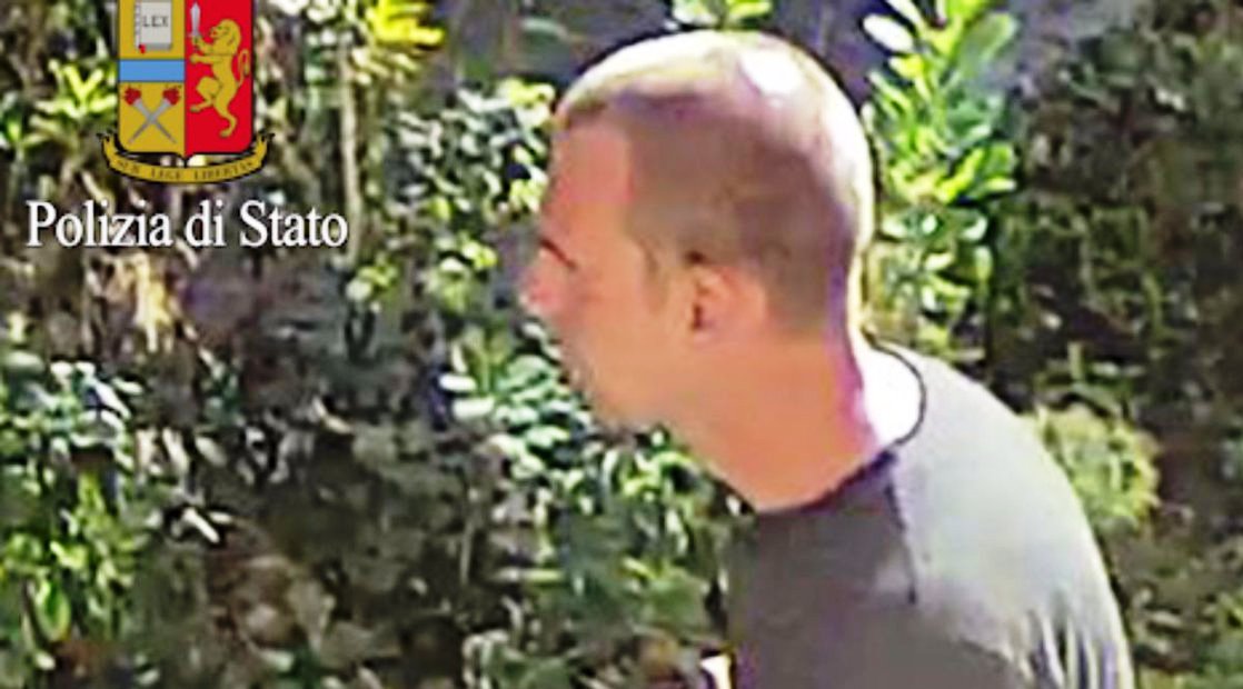 Milano, pedofilo colpisce nella Chinatown: la polizia diffonde le immagini del ricercato [VIDEO]