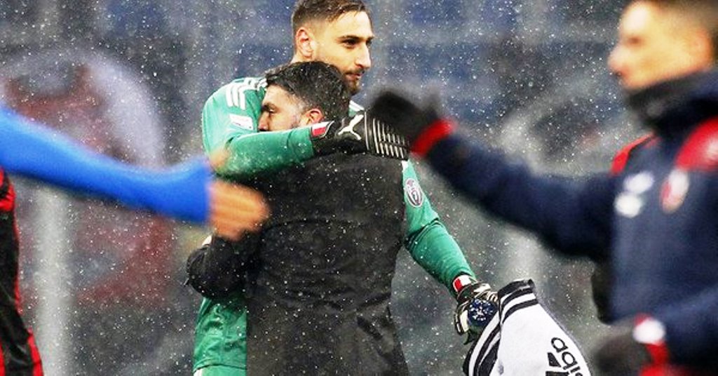 Shock al Milan, Raiola: "Pressioni su Donnarumma, contratto da annullare...". E i social si scatenano