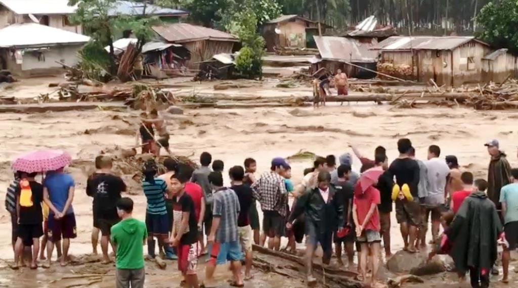 Filippine devastate dall'uragano: decine di morti e dispersi, 15 mila sfollati [VIDEO]