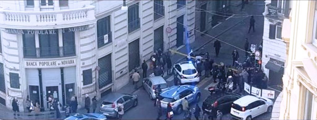 Panico a Roma: allarme bomba in pieno centro. Ecco cosa è successo