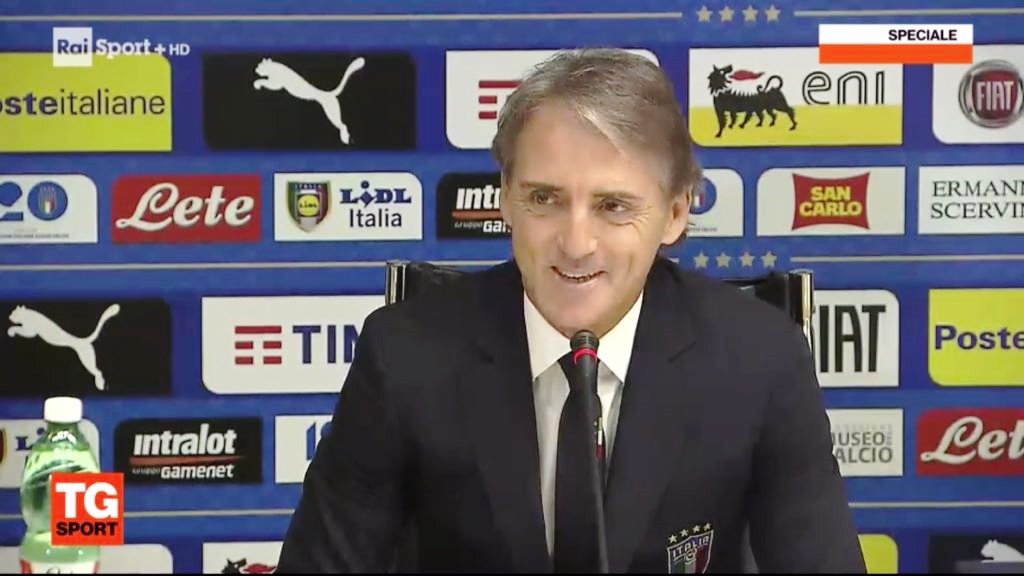 Calcio, Mancini nuovo ct azzurro: 
