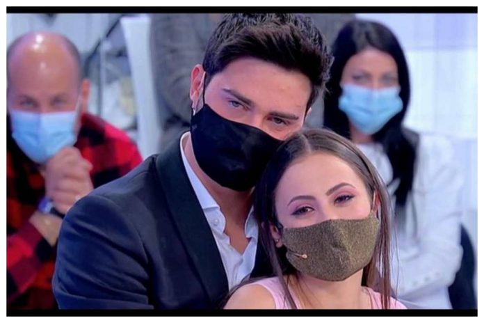 Davide Donadei e Chiara Rebbi a UeD Cosa c'è dietro la rottura di Davide Donadei e Chiara Rebbi di UeD