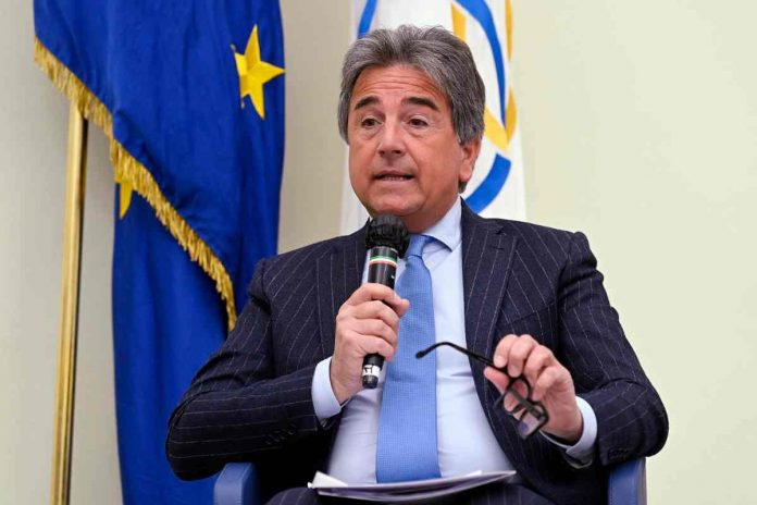 Roberto Pella L'approvazione del Def è rinviata a oggi, venerdì 28 aprile, dopo lo scivolone di ieri alla Camera. L'intervista di Velvet News a Roberto Pella (Forza Italia)