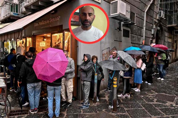 Salumeria dove lavora il figlio di Rosa Gigante, il noto tiktoker Donato De Caprio Velvet News 20231904 Ansa Foto Salumeria dove lavora il figlio di Rosa Gigante, il noto tiktoker Donato De Caprio - Foto di Ansa Foto
