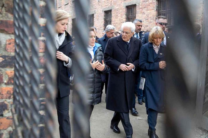 Sergio Mattarella - Foto di Ansa Foto
