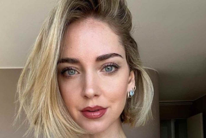 Chiara Ferragni Il nuovo piercing di Chiara Ferragni