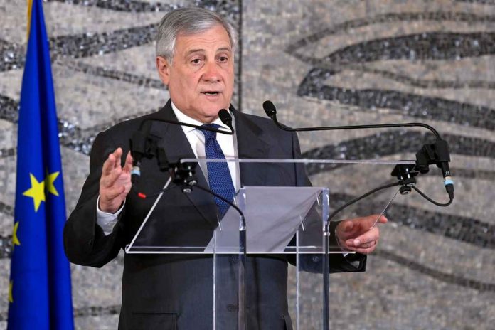 Le parole di Antonio Tajani alla convention di Forza Italia