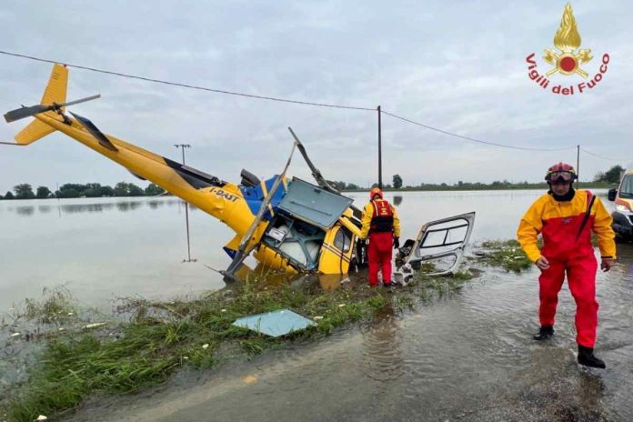 Elicottero caduto nel Ravennate Maltempo Emilia Romagna: cade un elicottero nel Ravennate