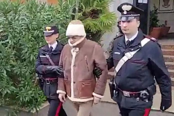 Matteo Messina Denaro Matteo Messina Denaro: l'inedito interrogatorio in carcere del superboss di Cosa Nostra