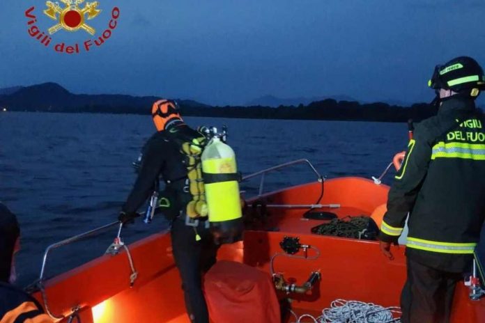 Tragedia sul Lago Maggiore, 4 morti Il maltempo trasforma una festa di compleanno in tragedia: una barca si ribalta sul Lago Maggiore, 4 morti