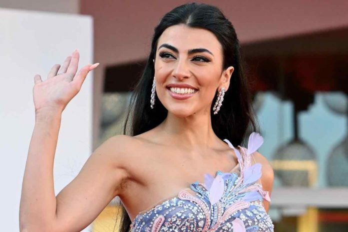 giulia salemi com'era esordi
