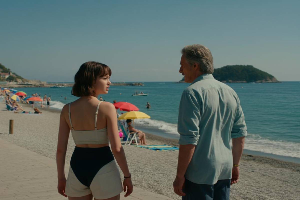 Scopri la clip esclusiva di La vita da grandi con Matilda De Angelis e Yuri Tuci
