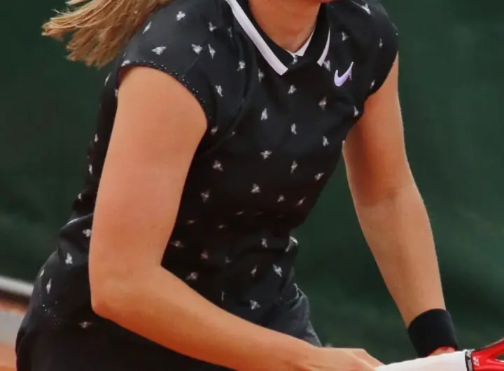 Rybakina si ritira da Cincinnati: i dubbi sulla forma fisica prima dello US Open